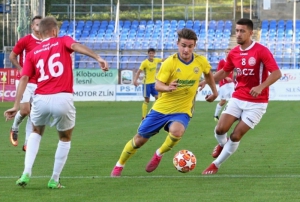 FC Fastav Zlín B : ČSK Uherský Brod 2:0 (0:0)
