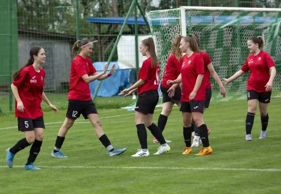 MFK Vyškov : ČSK Uherský Brod - ženy 0:9 (0:7)