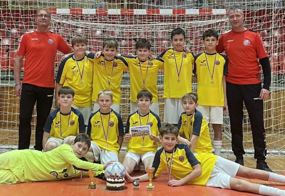 Bronz v Hluku jako tečka za úspěšným rokem mladších žáků ročníku 2014