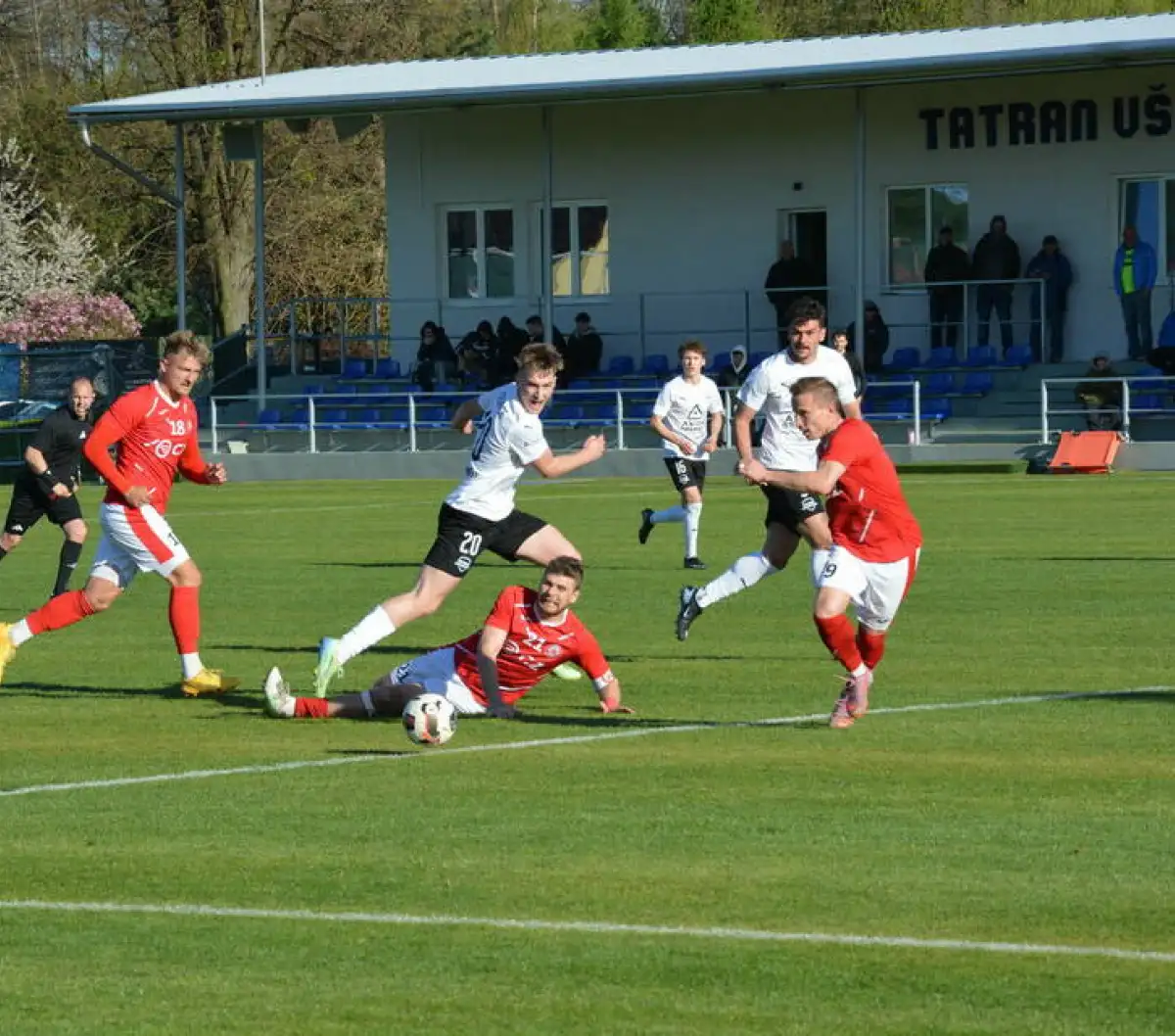Naplno jsme bodovali i na hřišti třetích Všechovic, vyhráli jsme 2:1