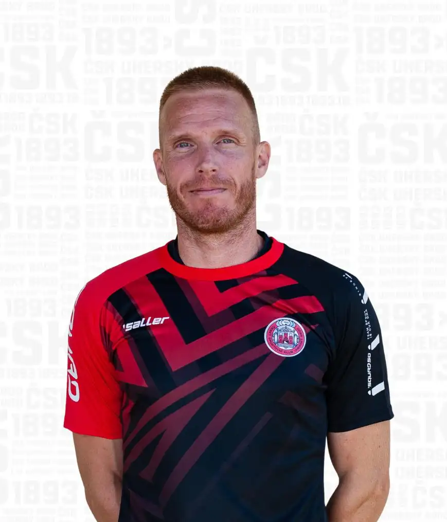 PŘEDSTAVUJEME VÁM... Tomáš Janíček